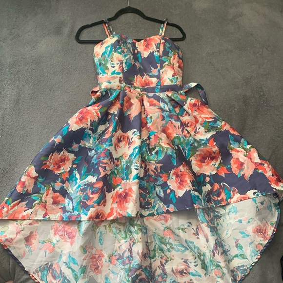 Floral Prom/Graduation Dress - Picture 2 of 7